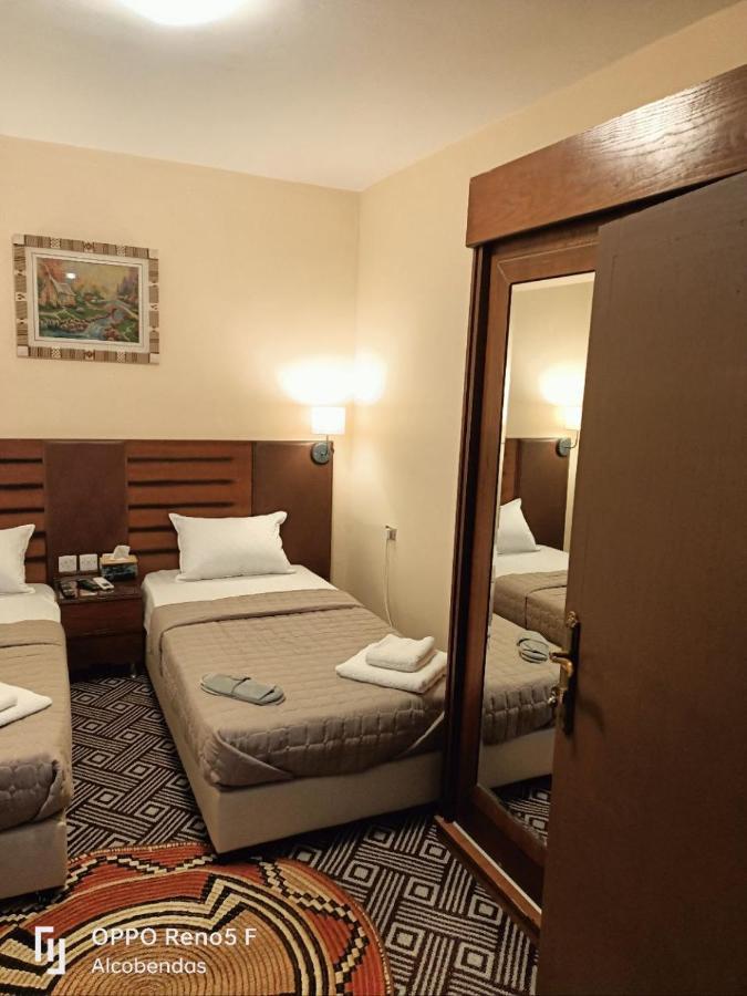 Hotel Plaza De Petra Wadi Musa Exterior foto